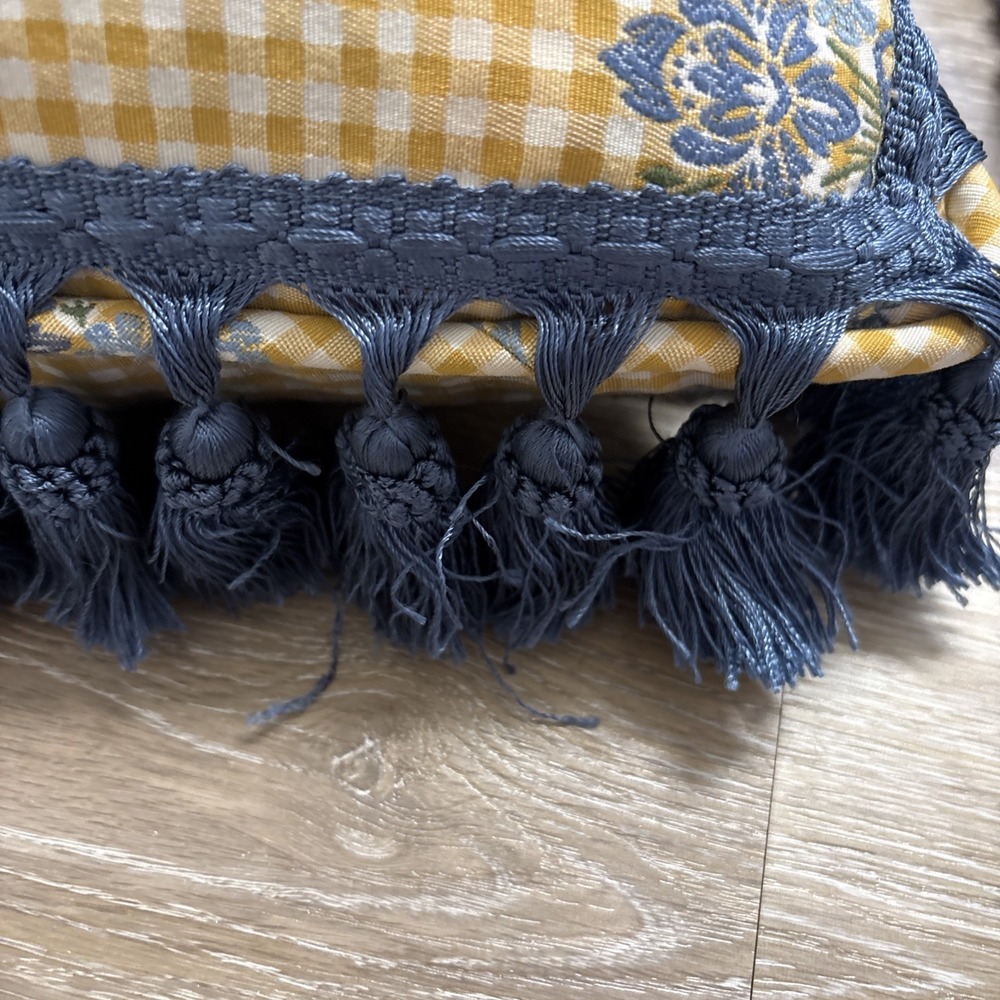 Vtg Pair Floral Blue & Yellow Gingham Throw Pillows Tassel Fringe Custom 17" Sq - Picture 7 of 7